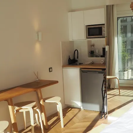 Denfert Rochereau -cozy And Pleasant With Terrace Appartement Paris