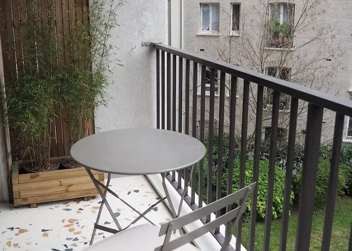 Denfert Rochereau -cozy And Pleasant With Terrace パリ