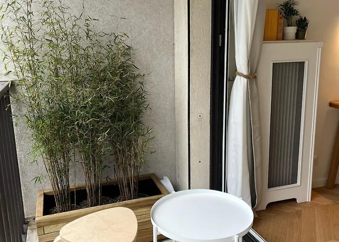 アパート Denfert Rochereau -cozy And Pleasant With Terrace パリ