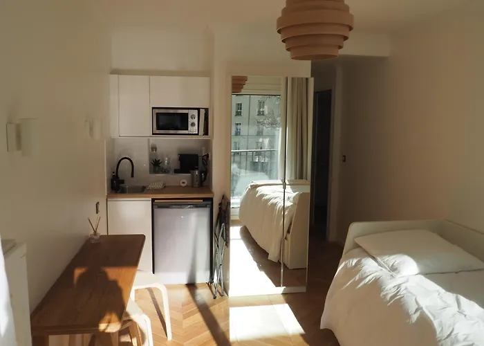 Denfert Rochereau -cozy And Pleasant With Terrace